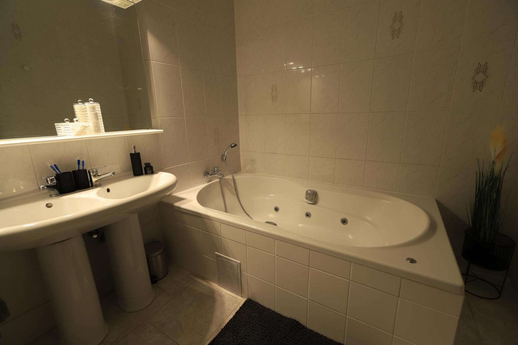 Apahouse Appartement *